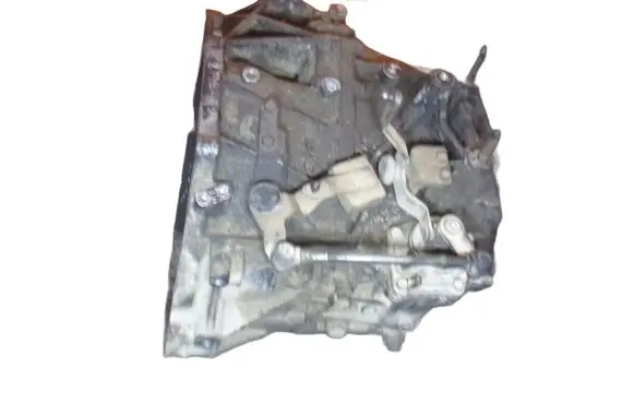 Mitsubishi Outlander Manual 6 speed gearbox 2WD BIEGOW