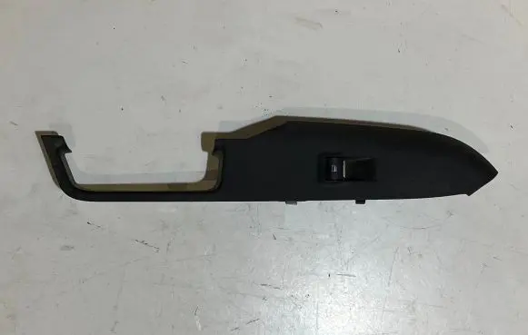 Ford Mustang VI Electric window control switch FR3B14528A