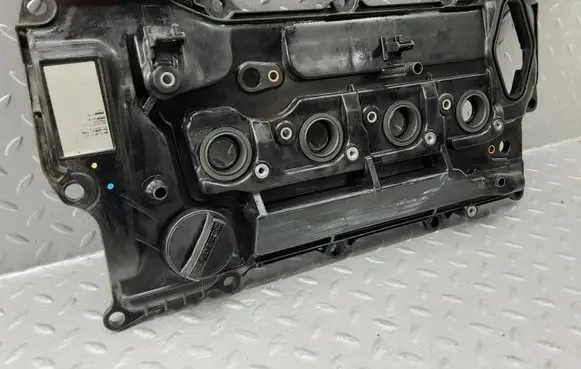 Toyota Corolla E210 E21 Rocker cam cover 1120124031 2110180408