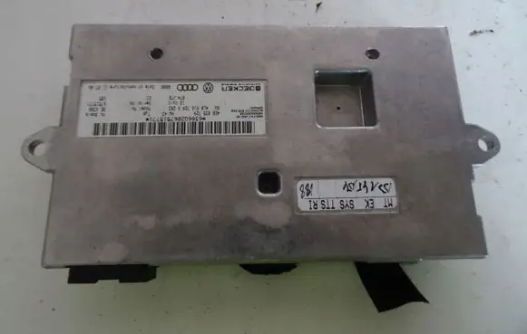 Audi Q7 4L MMI control unit 4E0035729