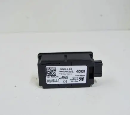 Tesla Model S Tire pressure control unit 103460100C