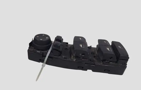 BMW 5 F10 F11 Electric window control switch 924195501