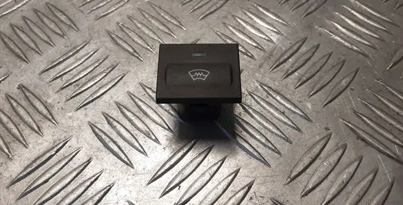 Windscreen/window heater switch