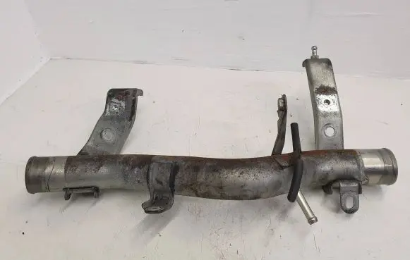Lexus IS 220D-250-350 Engine coolant pipe/hose
