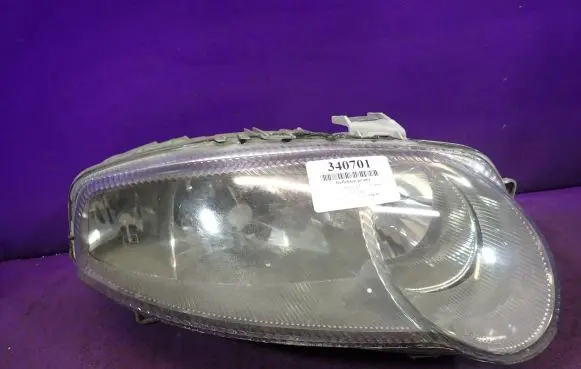 Alfa Romeo 147 Headlight/headlamp 468261940