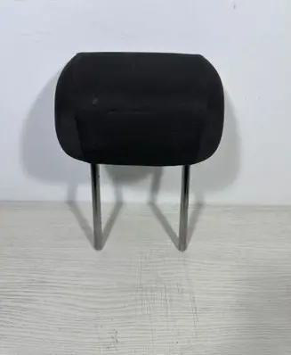 Opel Astra J Rear seat headrest 