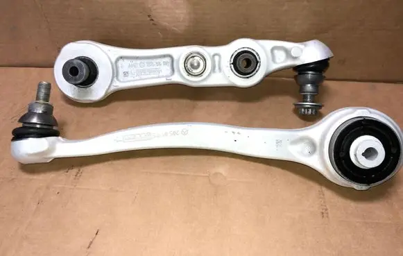 Mercedes-Benz C AMG W205 Front lower control arm/wishbone 20554