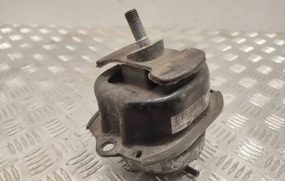BMW X5 E70 Engine mount bracket 22116787103 22116795418 22116784417