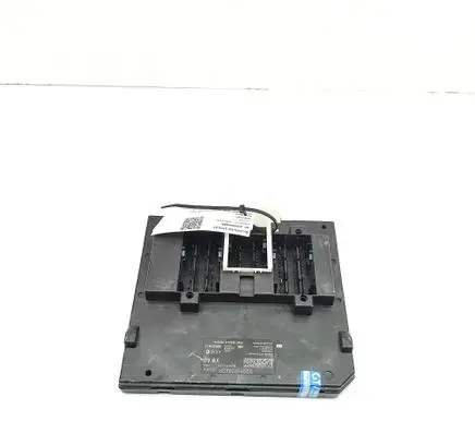 Audi A3 S3 8V Central body control module 5Q0937084CP 5Q0937084