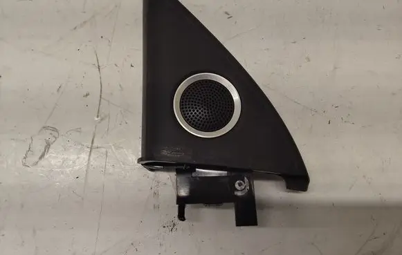 Audi A5 8T 8F Front door speaker 8T8857505A