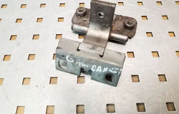Jeep Grand Cherokee (WJ) Tailgate/trunk/boot hinge