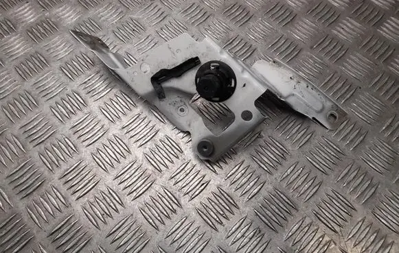 BMW i4 Fender mounting bracket 8739317