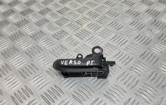 Toyota Yaris Verso Rear door handle trim 