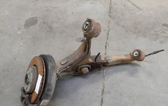 Volkswagen Transporter - Caravelle T5 Stub axle 7E0501413A