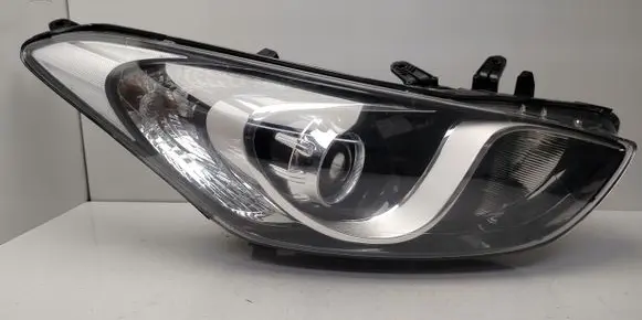Hyundai i30 Headlight/headlamp 
