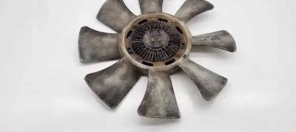 Mitsubishi Pajero Viscous fan clutch 
