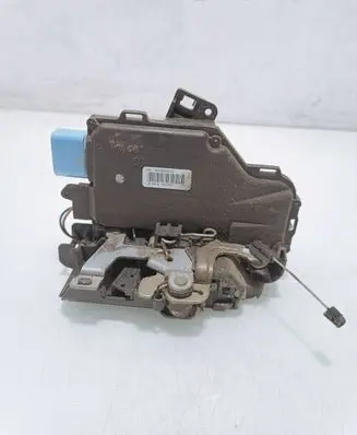 Skoda Octavia Mk2 (1Z) Front door lock 3D1837015 A00467 66504GF