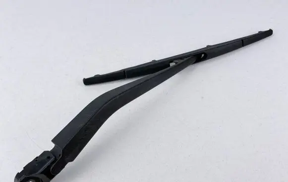 BMW 1 F20 F21 Rear wiper blade arm 7241984 7241985