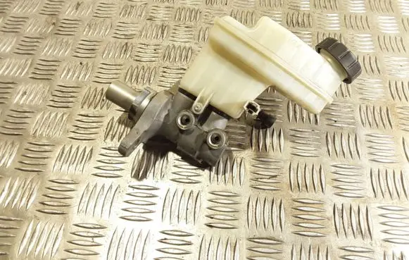 Opel Meriva B Master brake cylinder 32666978