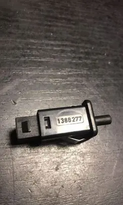 BMW 5 E39 Sensor 1388277