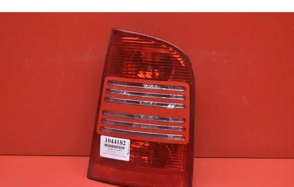 Skoda Octavia Mk1 (1U) Rear/tail lights 1U9945096