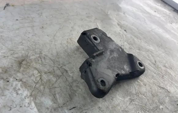 Jaguar XJ X351 Other engine bay part 9X235G269AA