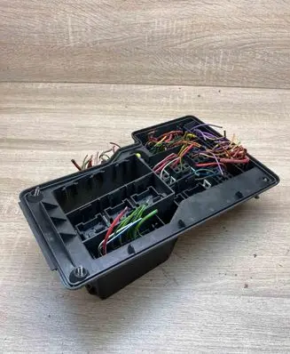 BMW 3 E36 Other control units/modules 1387590 1379473