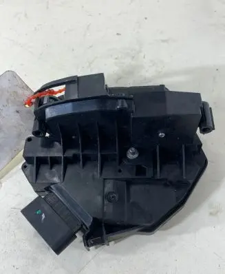 Ford Fiesta Front door lock 8A6AA21812BG