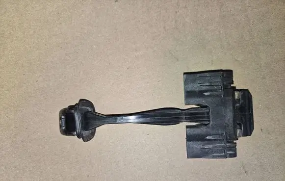 BMW X5 F15 Rear door check strap stopper 7290593