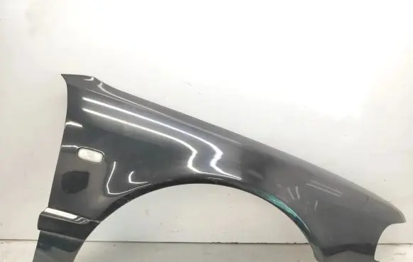 Audi A8 S8 D2 4D Fender