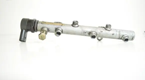 Audi A6 S6 C6 4F Fuel main line pipe 059130090AA