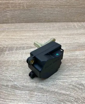 Volvo S60 Air flap motor/actuator 74932E 200402