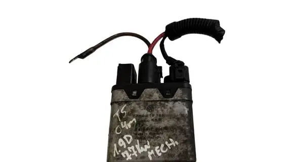 Volkswagen Transporter - Caravelle T5 Coolant fan relay 7H0919506 04047040