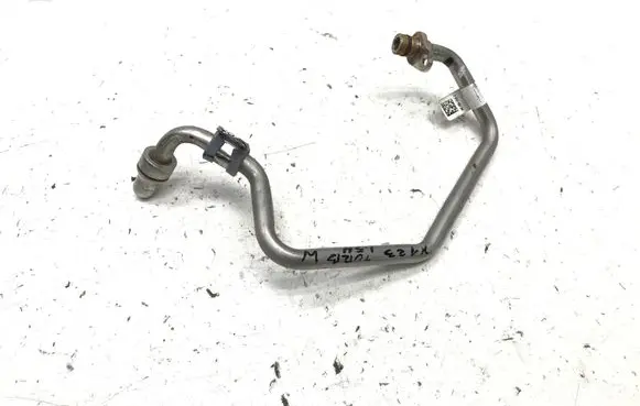 BMW X1 U11 Coolant pipe/hose 7617407