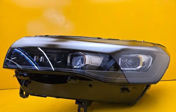 Volkswagen Tiguan Headlight/headlamp 572941035C