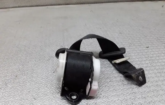 Mazda 2 Rear seatbelt T86236T