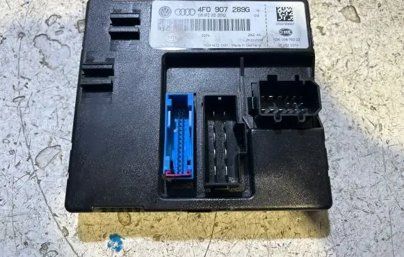 Audi A6 S6 C6 4F Light module LCM 4F0907289G 4F0910289G