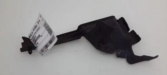 Mercedes-Benz ML W164 Intercooler air guide/duct channel A1645001516