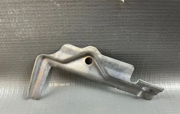 Skoda Octavia Mk4 Battery bracket 5Q0803219C