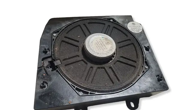 BMW X3 E83 Subwoofer speaker 61928910