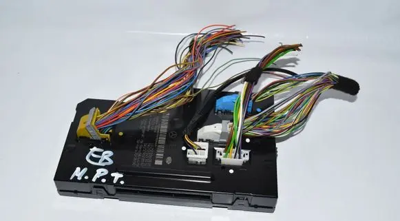 Mercedes-Benz E W212 Fuse box set a2129028502