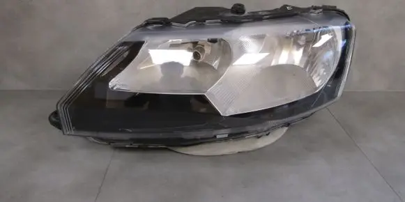 Skoda Rapid (NH) Headlight/headlamp 5JP941015 90019587 9001958703M1