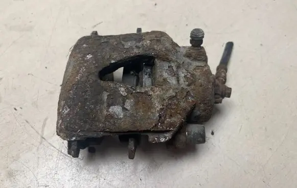 Skoda Fabia Mk1 (6Y) Front brake caliper