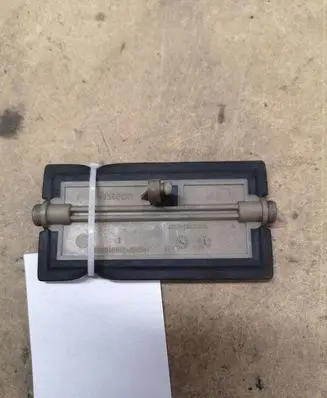 Peugeot 407 Intercooler air guide/duct channel 4PUH18A420A