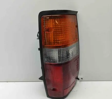 Mitsubishi L200 Rear/tail lights