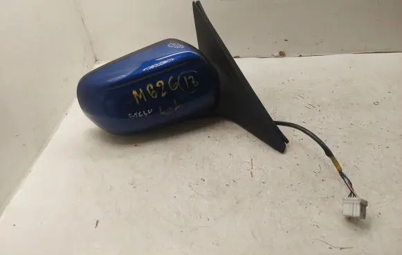 Mazda 626 Front door electric wing mirror 010142
