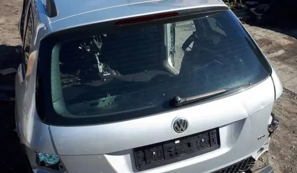 Volkswagen Golf VI Truck tailgate 