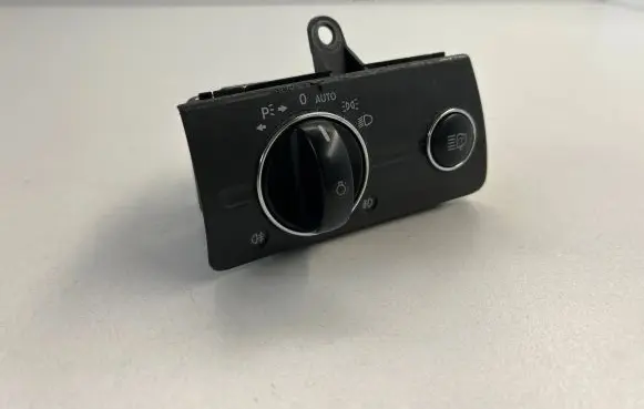 Mercedes-Benz E W211 Light switch 2115450104 04056000