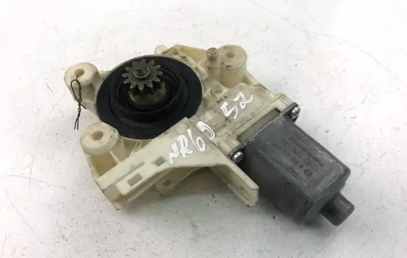 Ford C-MAX I Front door window regulator motor 4M5T14A389