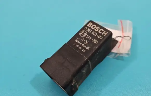 Iveco Daily 6th gen Other relay 0281003039 IMPRK1412030
